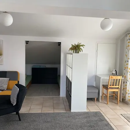 Pokoje アパート *